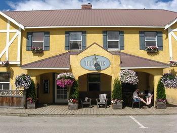 The Wells Hotel Quesnel Esterno foto